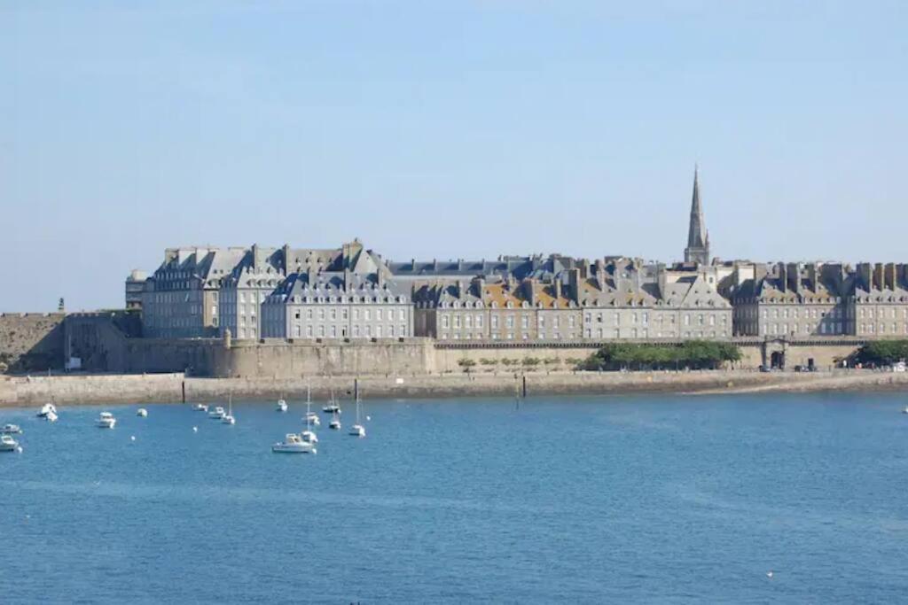 Beach Appart - Studio Dinard Centre A 50M De La Plage Exterior photo